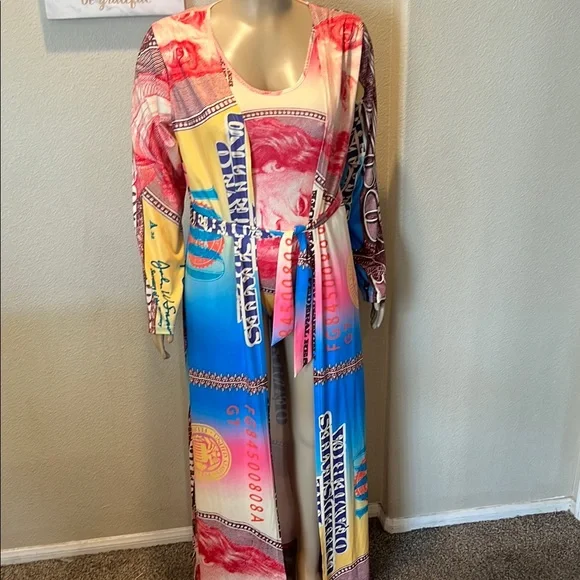 Vibrant Money Print Swimsuit - Picture 3 of 4